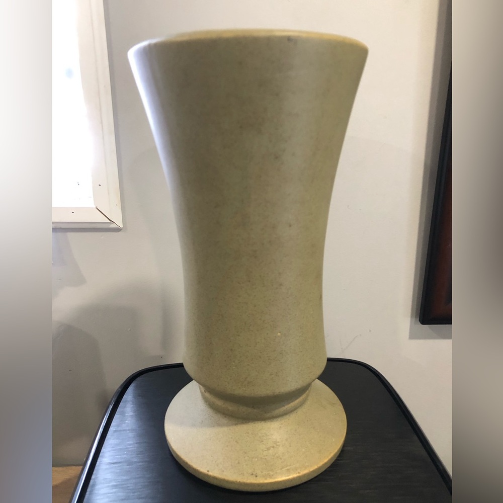 Vintage McCoy Floraline 482 Avocado Green Tall Vase 11.25” Tall
